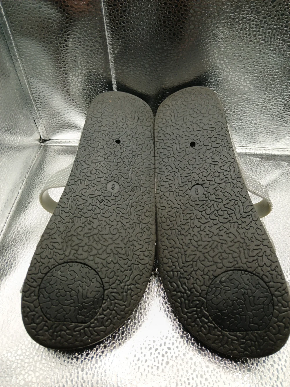 Aloha Island Sparkly Silver Slide Sandals Women's Size 8